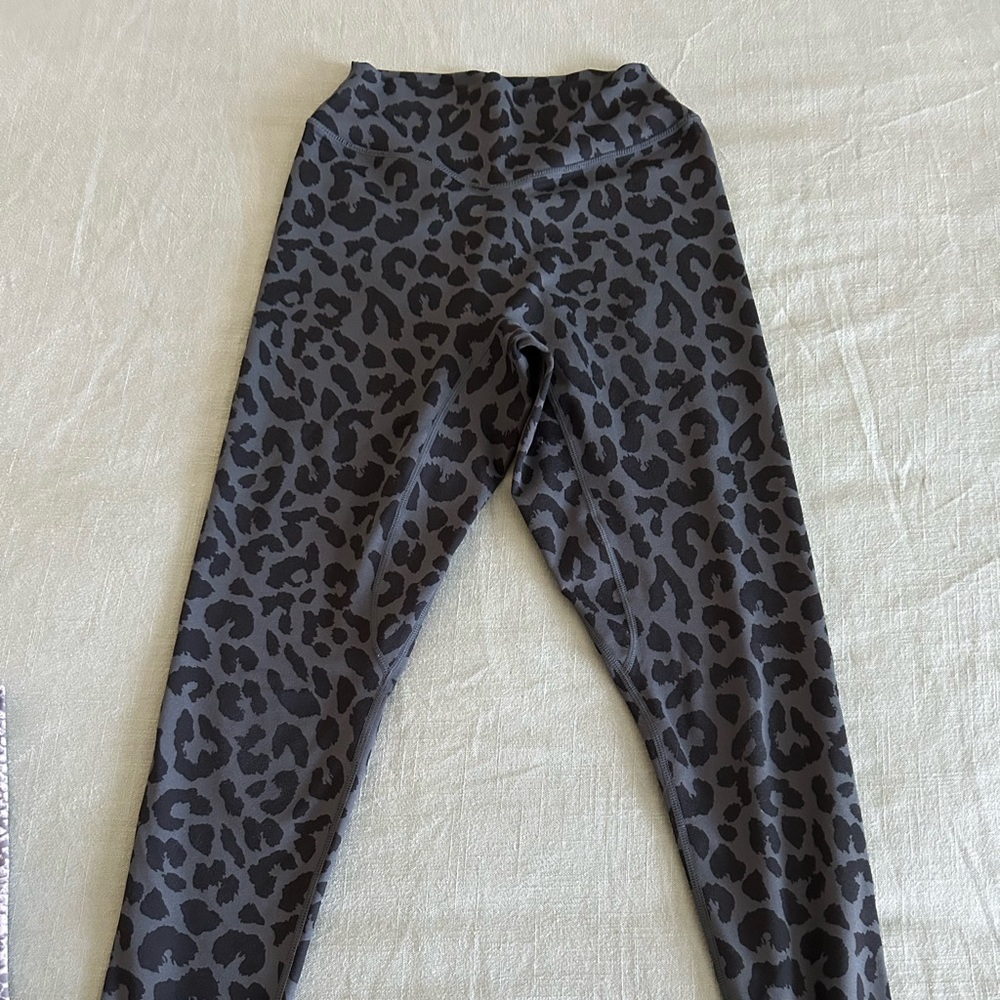 Balance Athletica/Vitality King Cheetah Midnight Ascend Pant Size S
